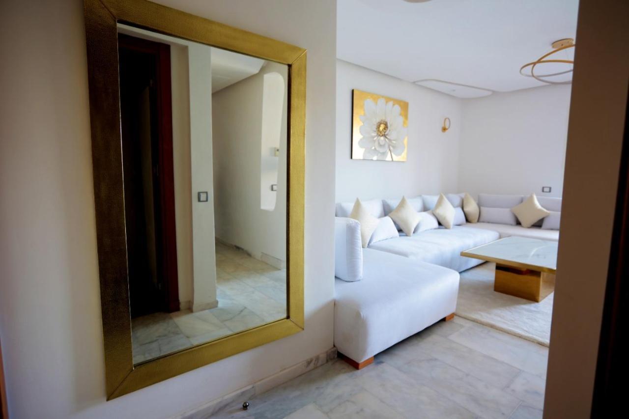 Appartement Riad White Golden Marrakesh Luaran gambar